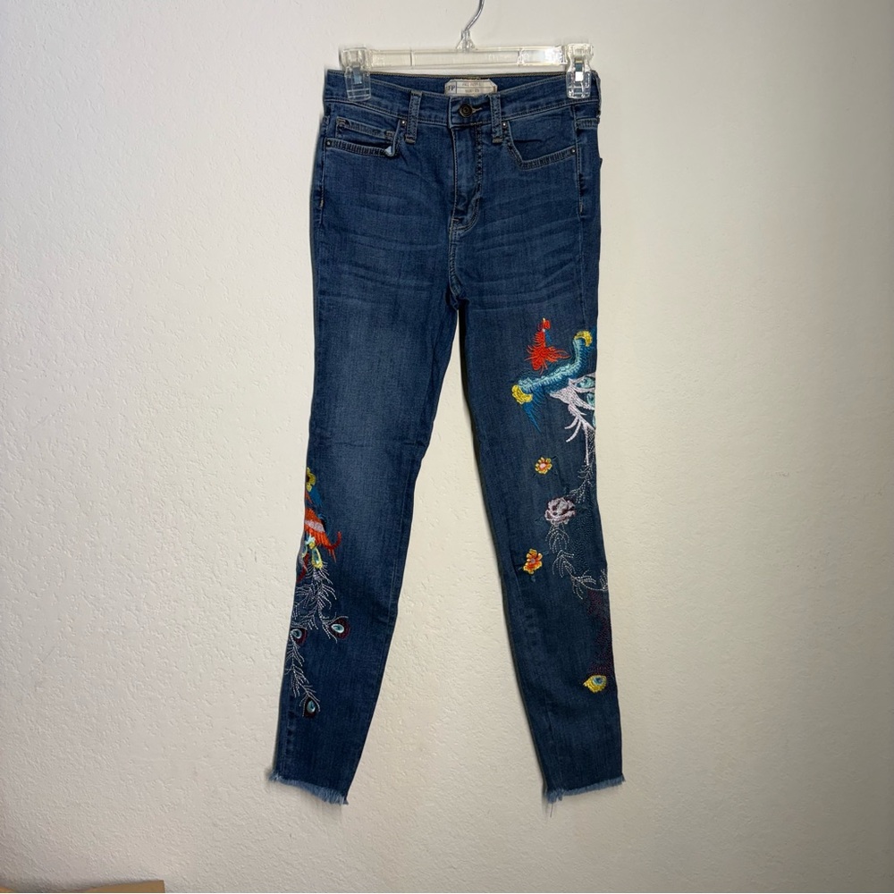 Free People Blue Skinny Jeans with Colorful Embroidery